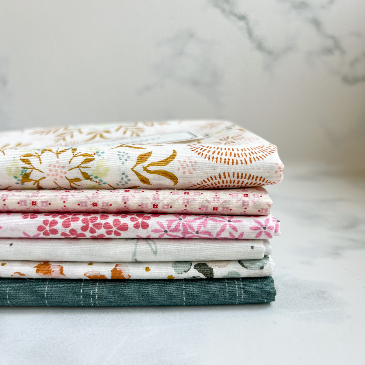 Amy Sinibaldi Fat Quarter Bundle | Soft Summer | Six FQ