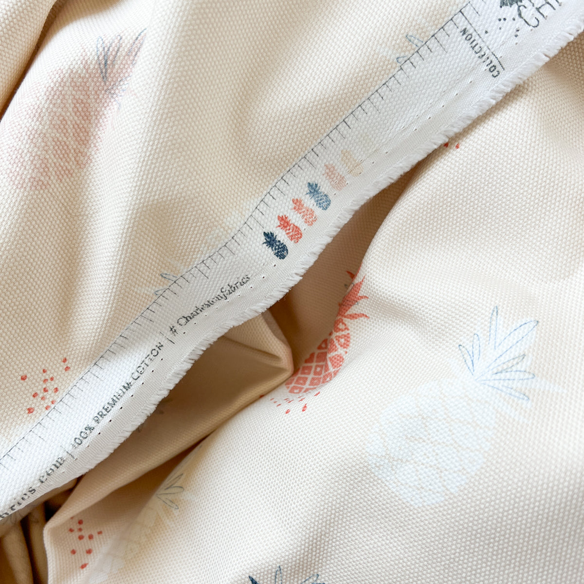 Ananas Canvas | Half Yard