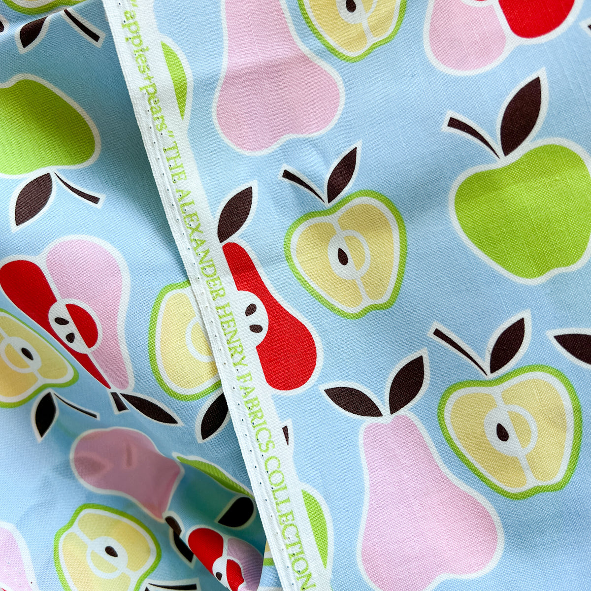 Apples + Pears by Alexander Henry | Blue | Choose FQ or HY