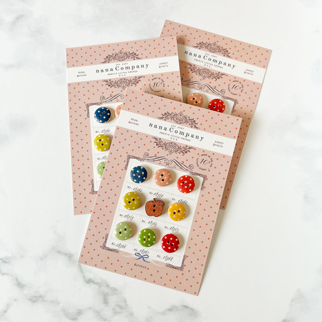 Apple Seed NanaCompany Button Card | Set of 9 buttons