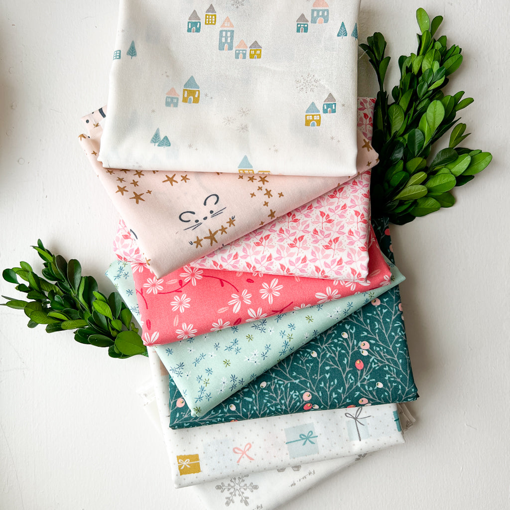 Little Town + Bundle by Amy Sinibaldi | 8 FQ