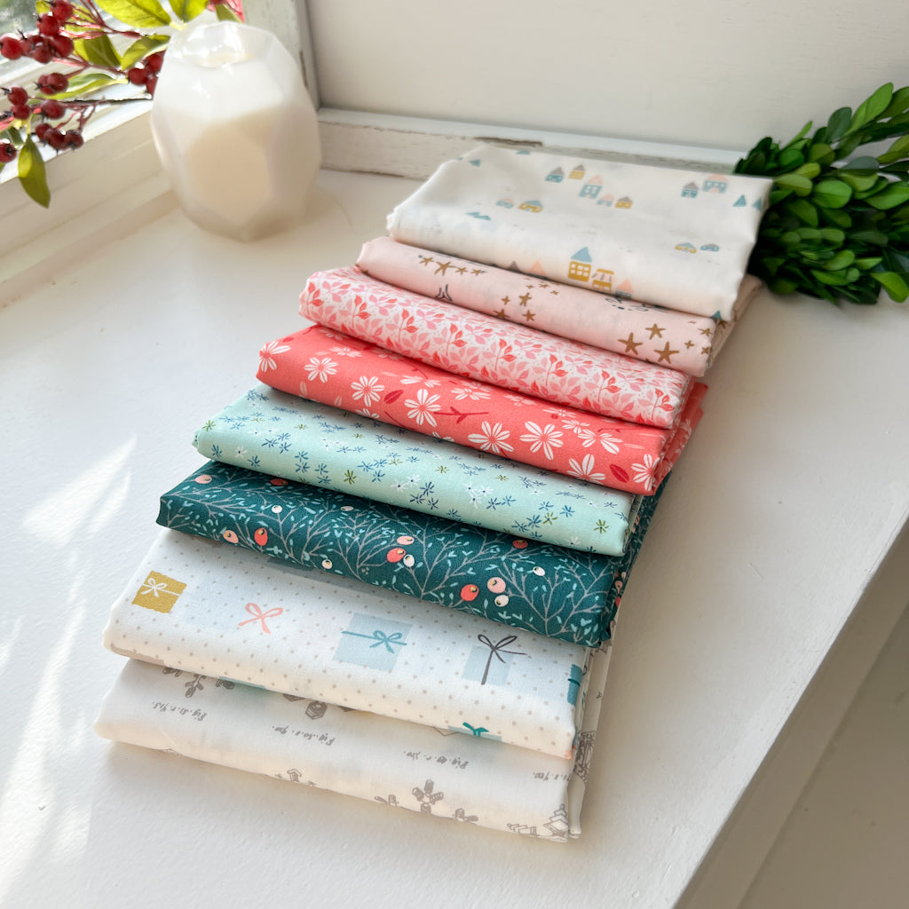 Little Town + Bundle by Amy Sinibaldi | 8 FQ