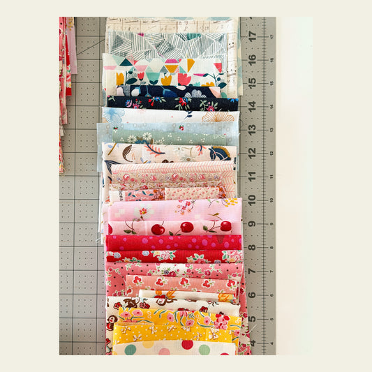NanaCompany Studio Scrap Bag | Assorted Favorite Fabrics