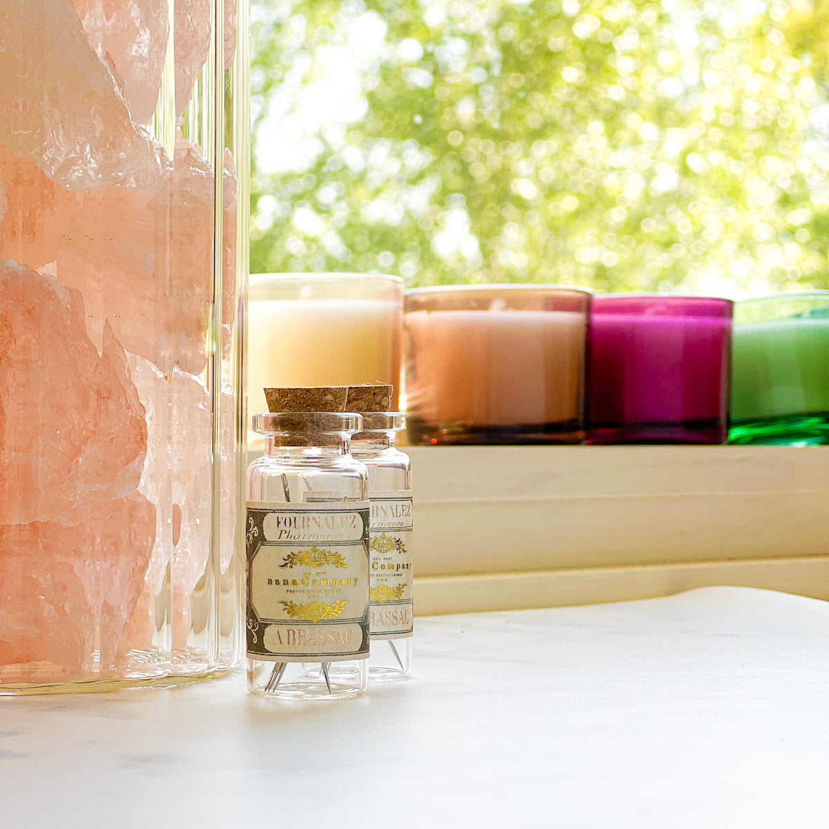 Self-threading Needles - Decorative Glass Vial