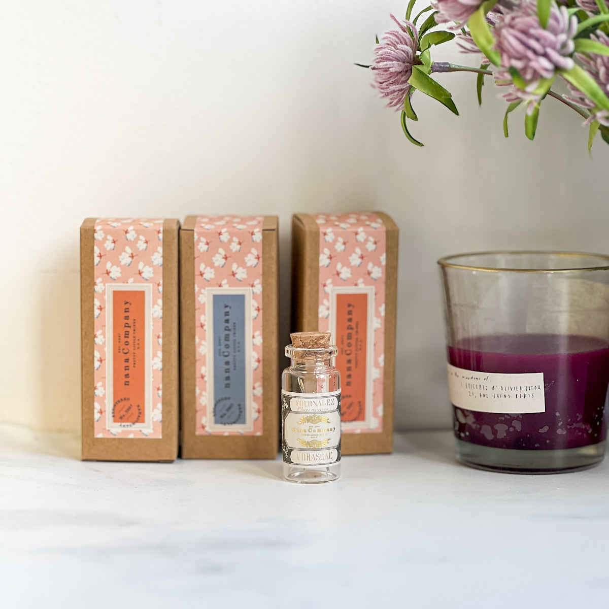 Self-threading Needles - Decorative Glass Vial