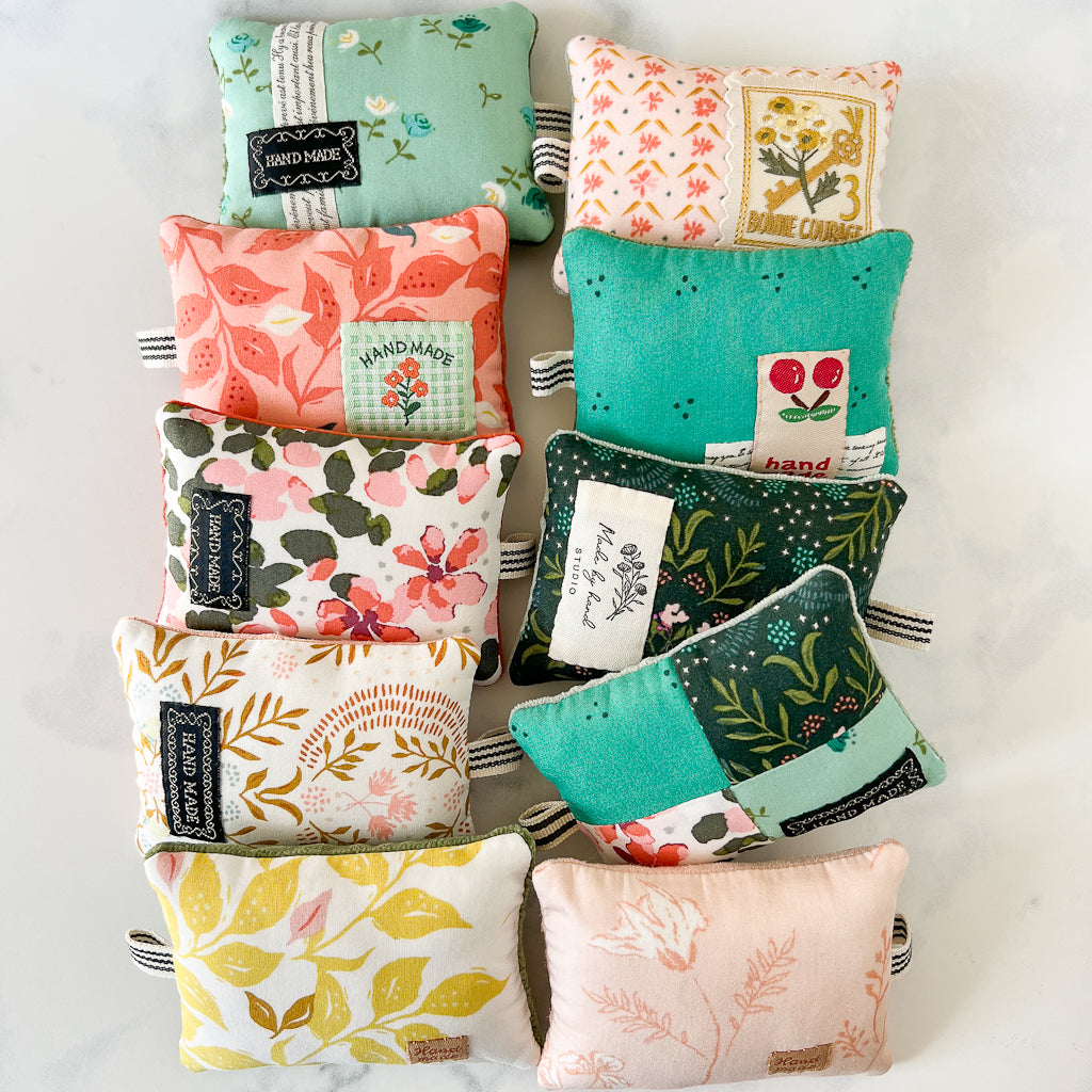 Velvet + Velvet pin cushion | No.9