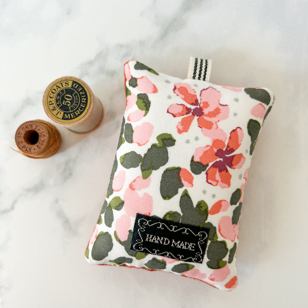 Velvet + Velvet pin cushion | No.7