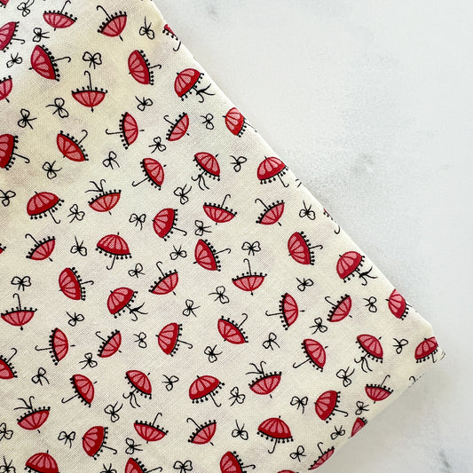 Vintage Repro Parasols Umbrellas and Bows Fabric for Sewing and Crafts | pre-cut FQ