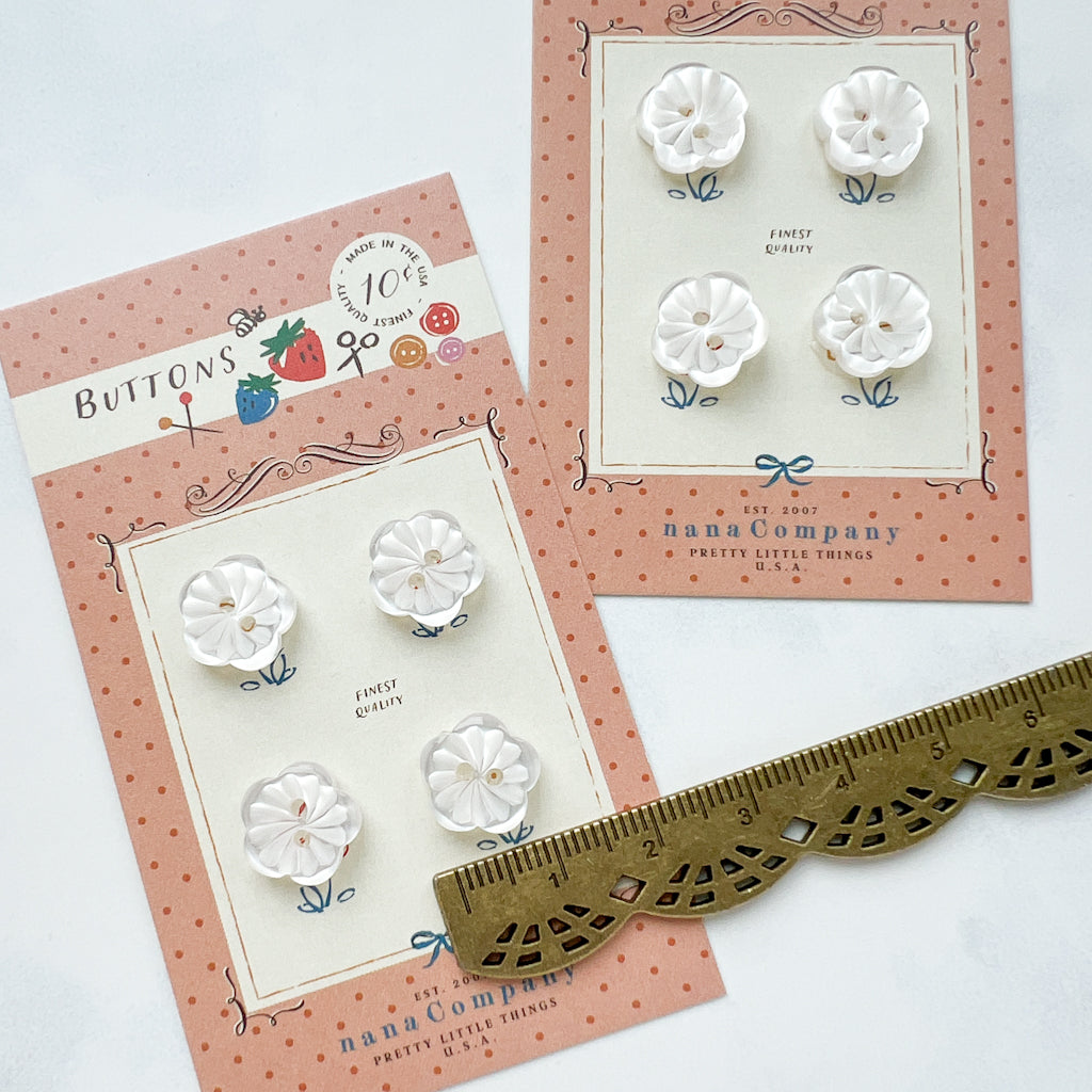 White Fan Flower semi-translucent buttons | Set of four