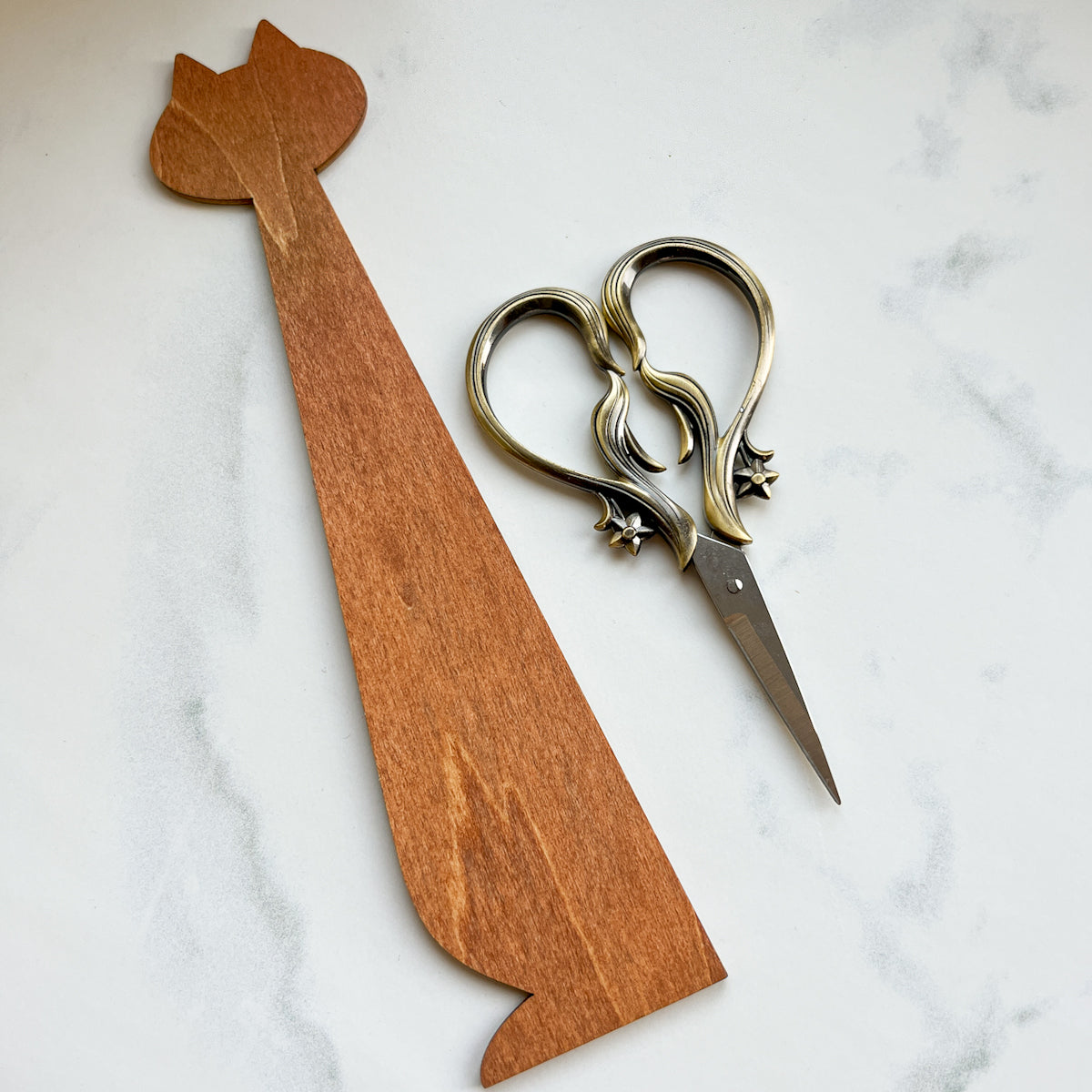 Wood Vintage-Look Cat Ruler Centimeter