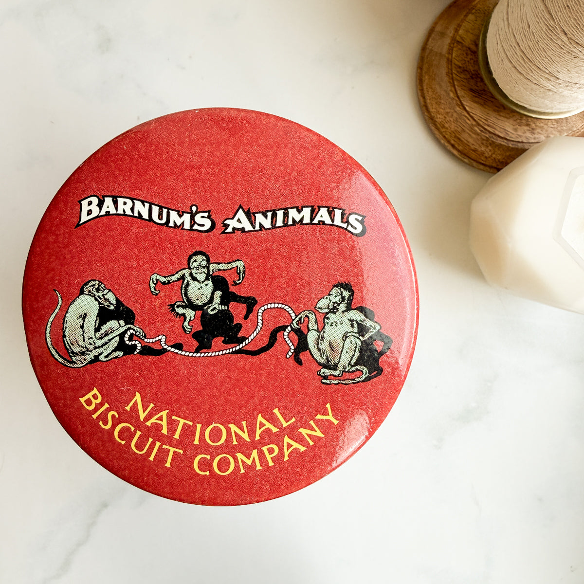 Barnum’s Animals National Biscuit Company Tin Vintage