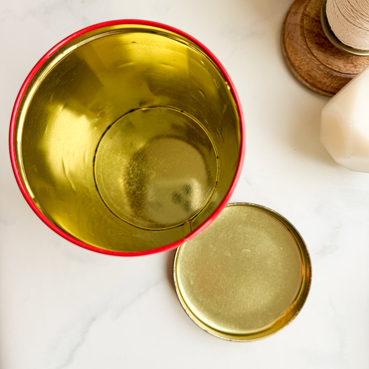 Barnum’s Animals National Biscuit Company Tin Vintage