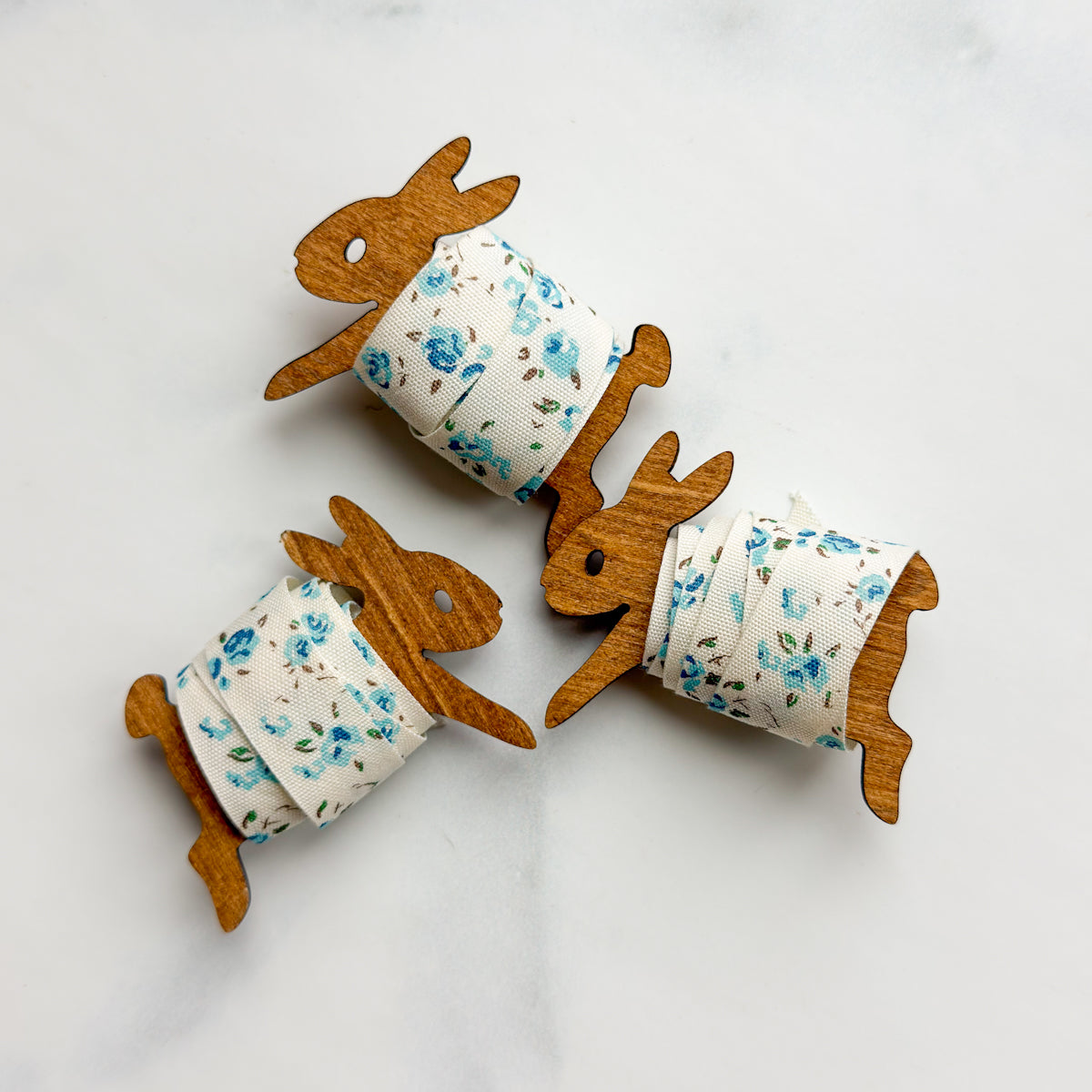 Blue Rose Ribbon Bunny Bobbin | One yard