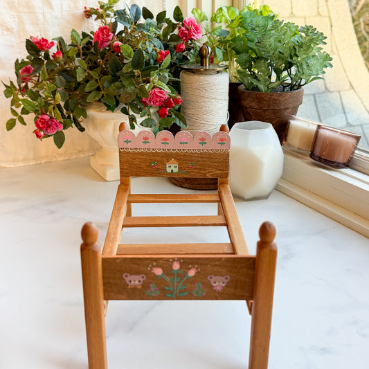 Handpainted Two Bears Scallop Headboard Doll Bed and Bedding set