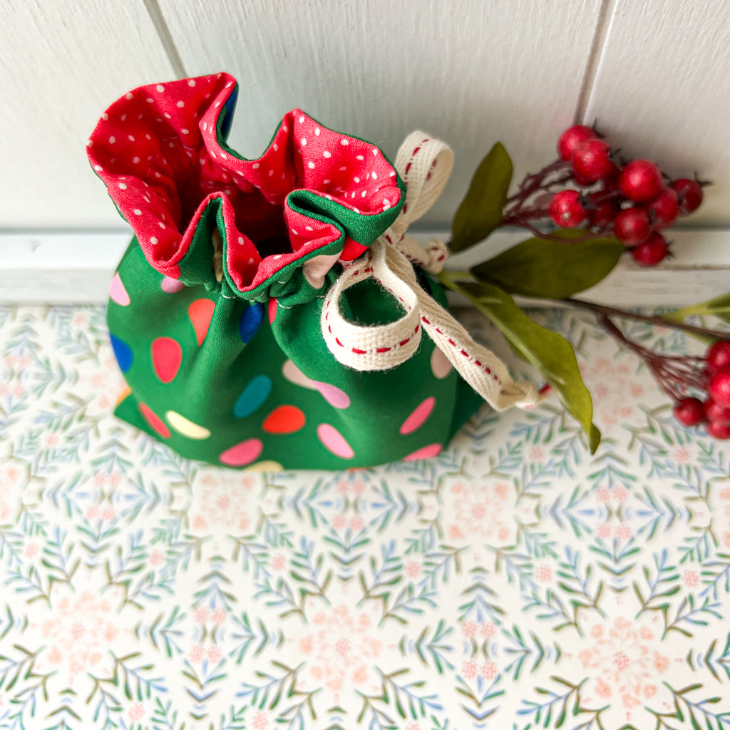 Festive Green Mini Bag | DIY Drawstring Bag Kit