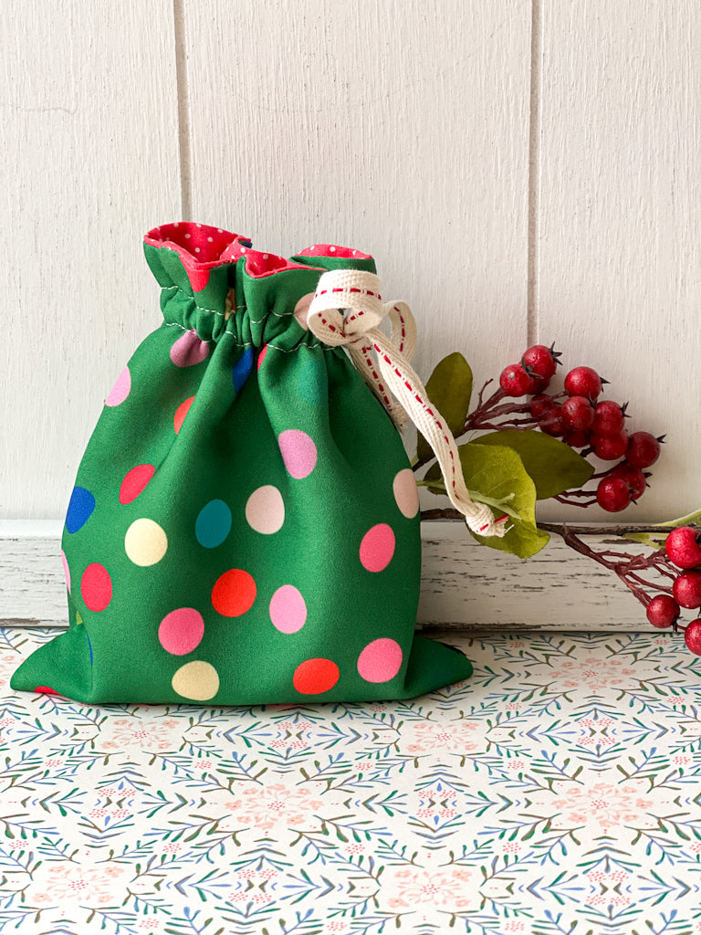 Festive Green Mini Bag | DIY Drawstring Bag Kit