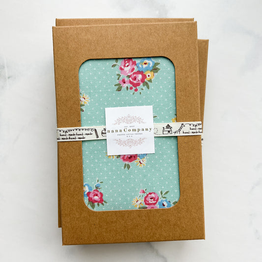 Fun and Flexy Frame Pouch Kit | Minty Green Flower Sugar Maison