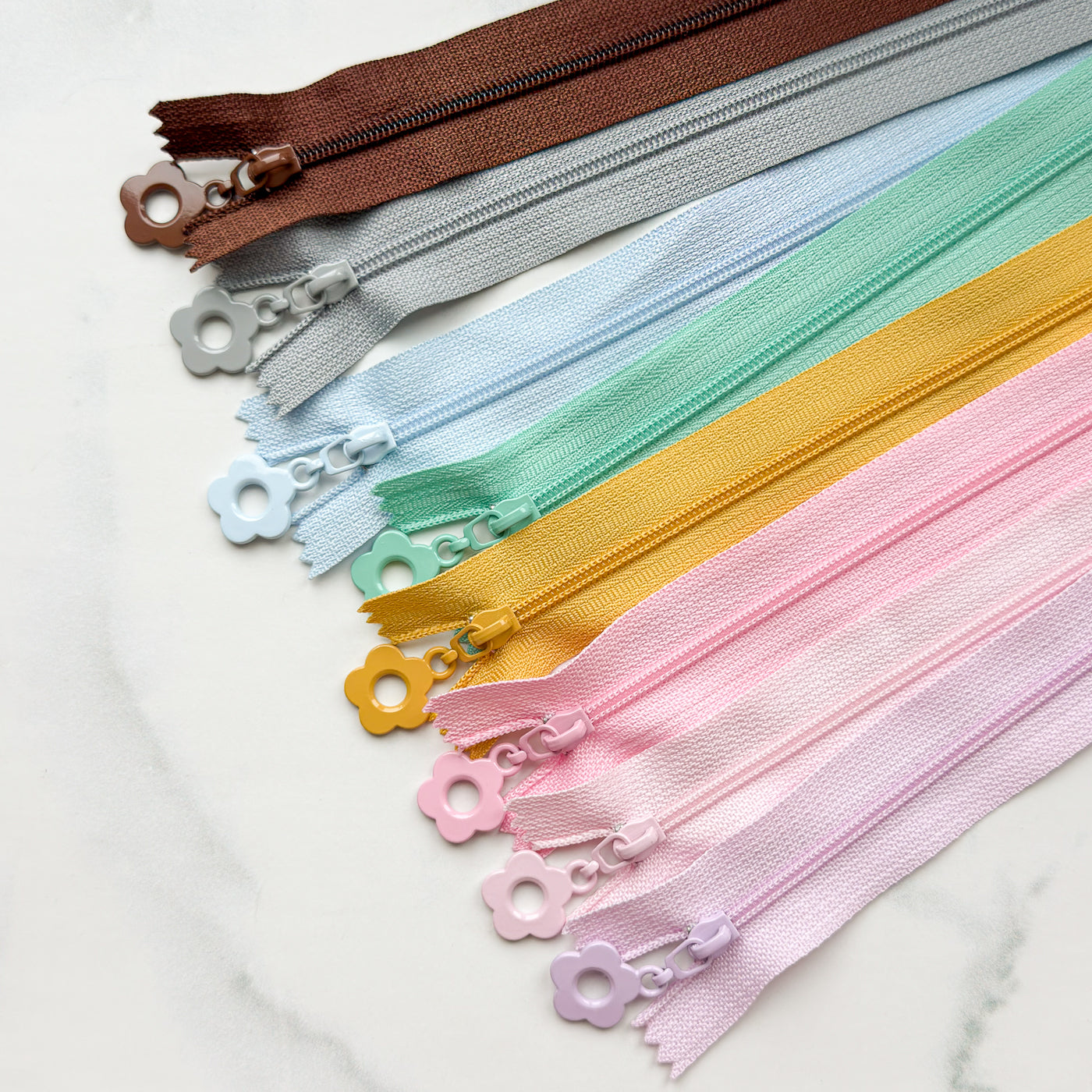 Cute Flower Charm Zipper