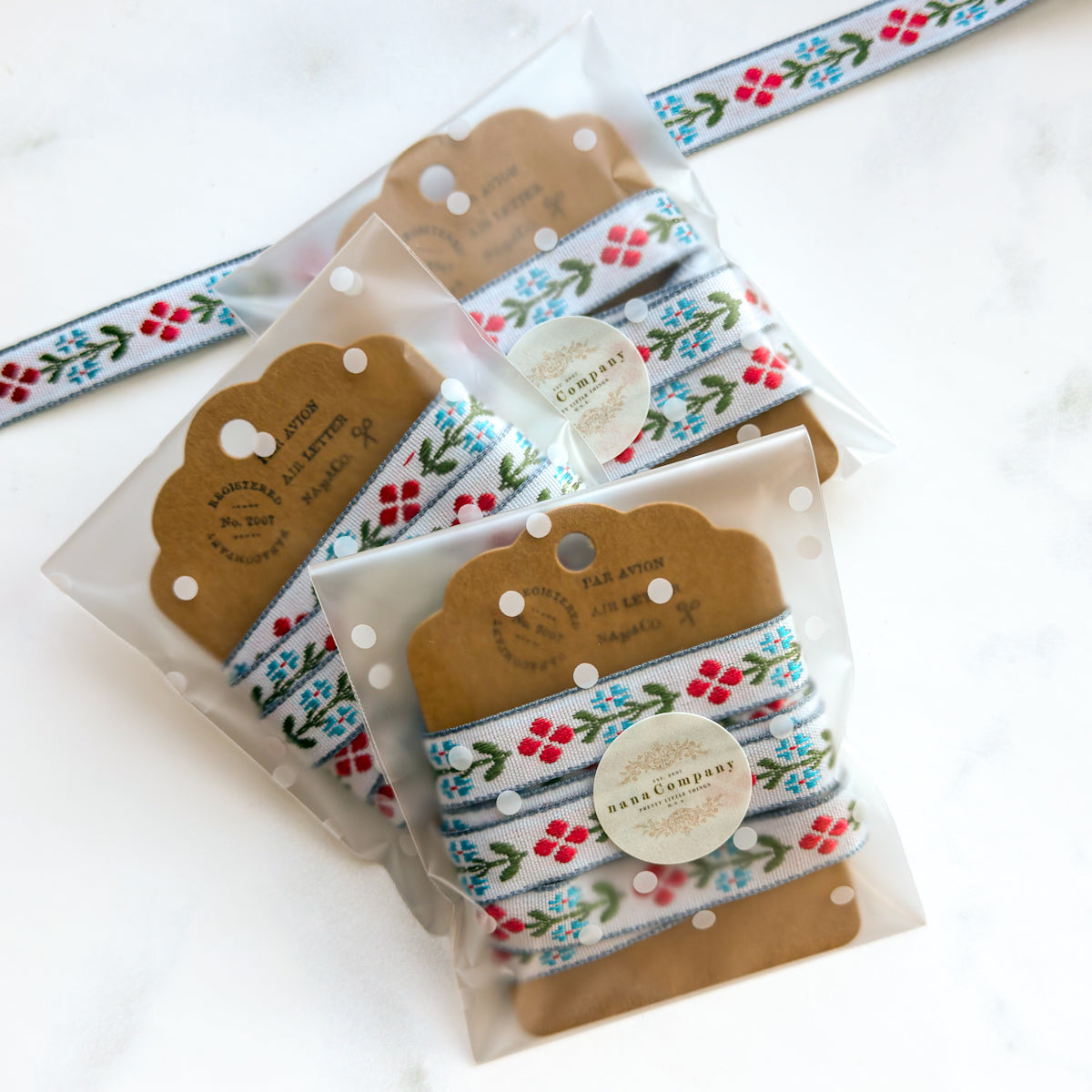 Gorgeous Classic Woven Floral Ribbon on Kraft Bobbin | One yard