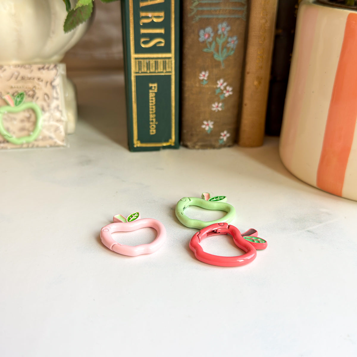 Cute Apple-shaped Carabiner clips clasp | Choose Color