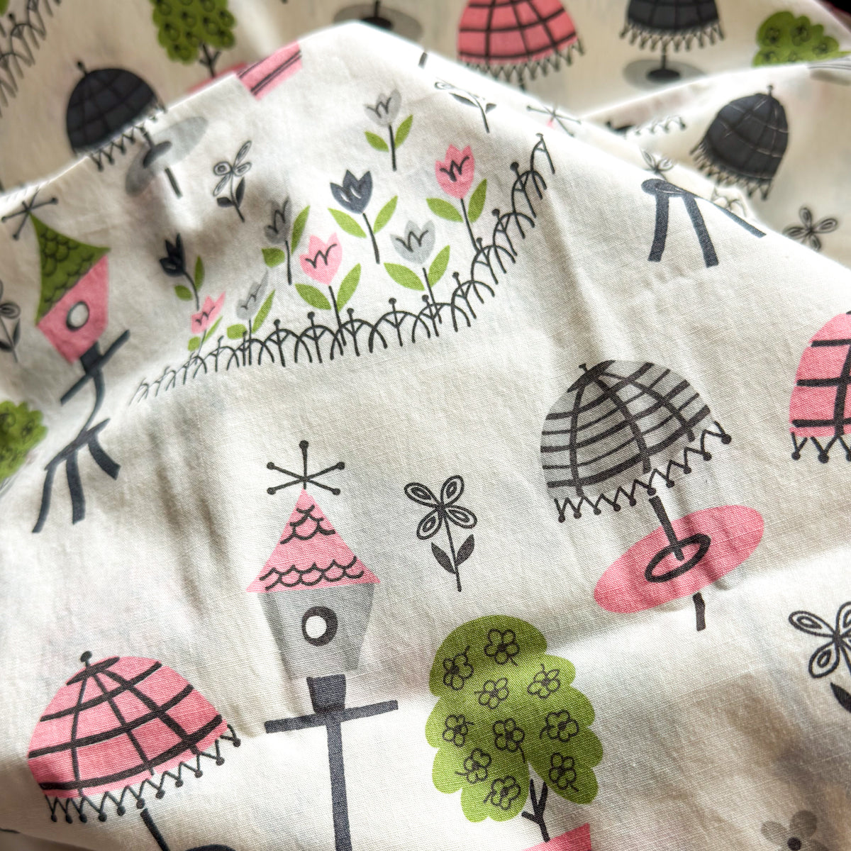 Kitschy Kitchen Fabric | Precut HY
