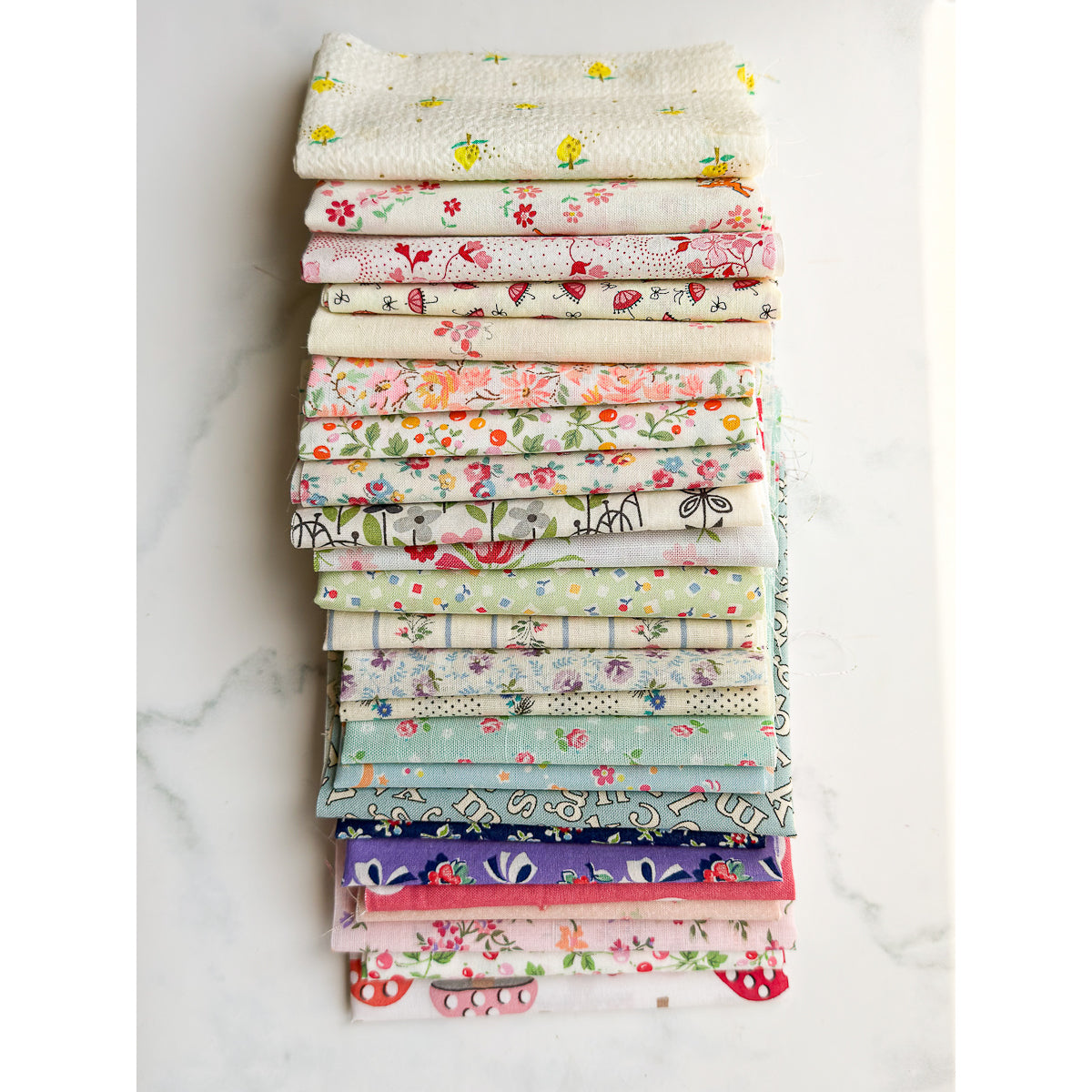 Sweet Fabric Bon Bon Box by nanaCompany | No.20