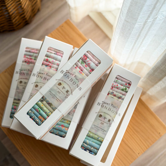 Sweet Fabric Bon Bon Box by nanaCompany | No.20