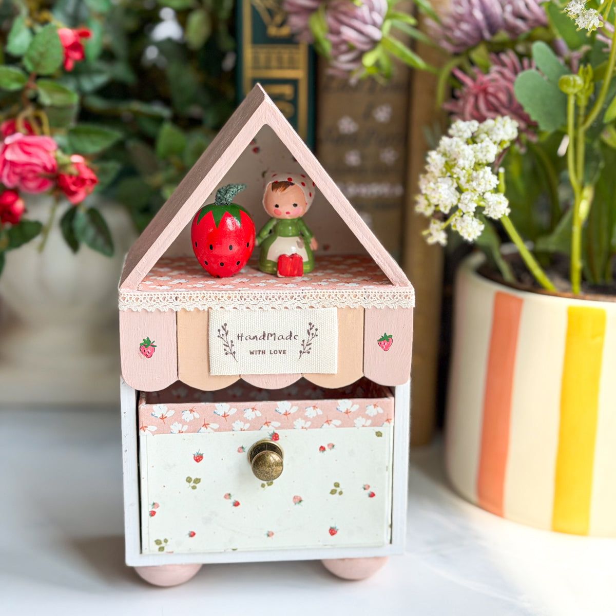 Little Drawer House for Strawberry Girl