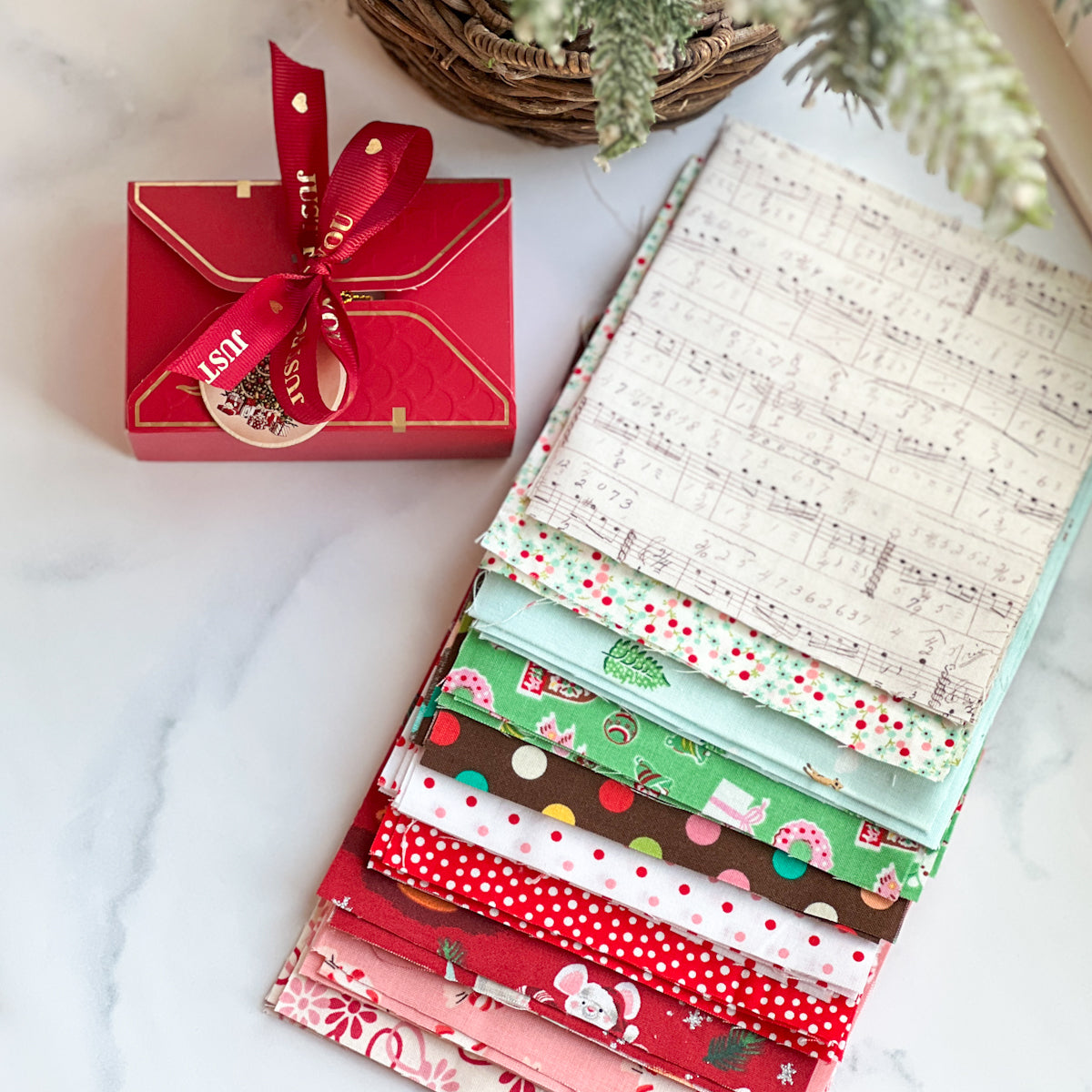 Merry and Bright | Patchwork Square Mix