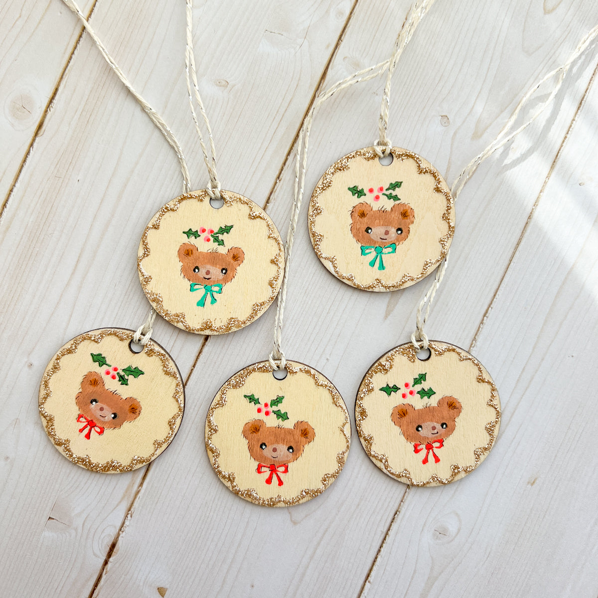 Sparkly Holiday Christmas Bear Hand Painted Round Wood Tag Label Gift Topper Ornament-Gold Scallop