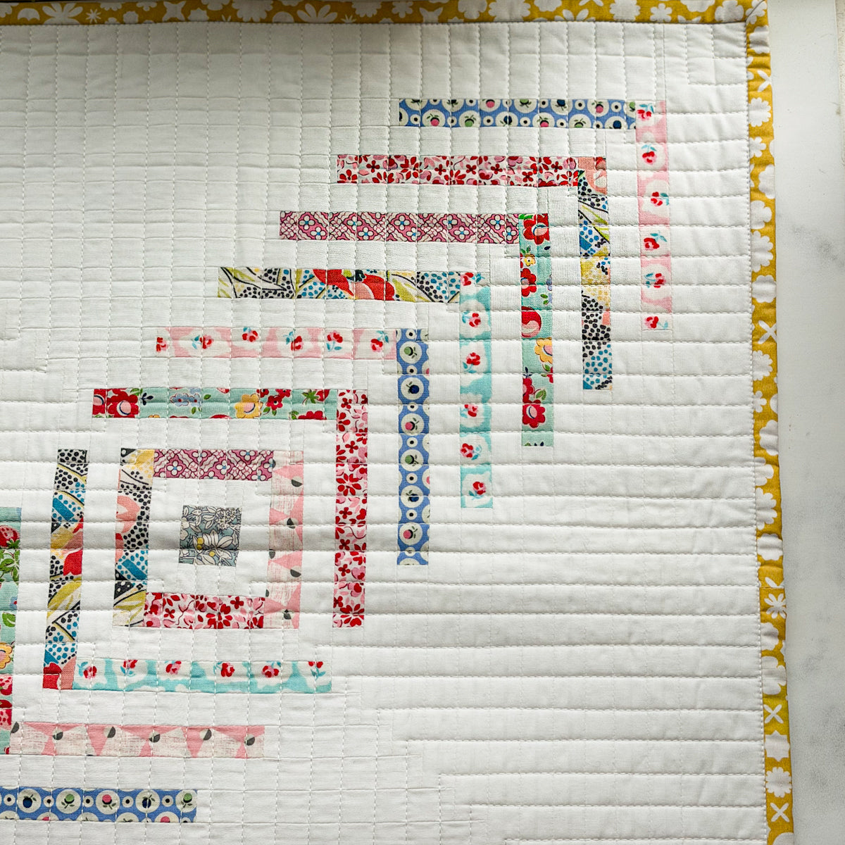 Sonic Mini Quilt by Amy Sinibaldi featured in Love Patchwork & Quilting Magazine