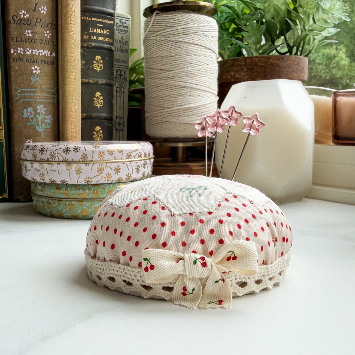 Muffin-Top Wood bottom Pin Cushion | MINIMO fabrics No.1