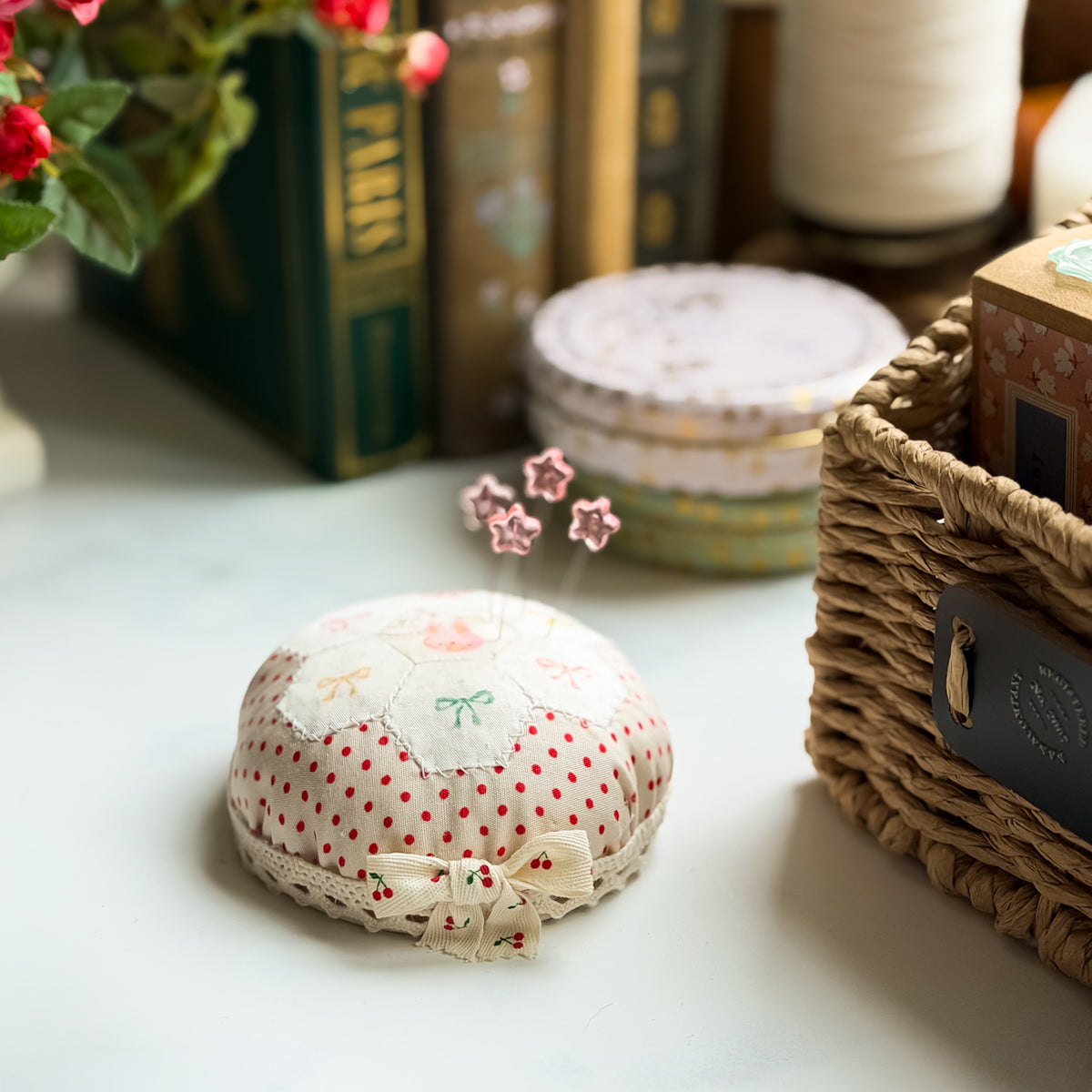 Muffin-Top Wood bottom Pin Cushion | MINIMO fabrics No.1