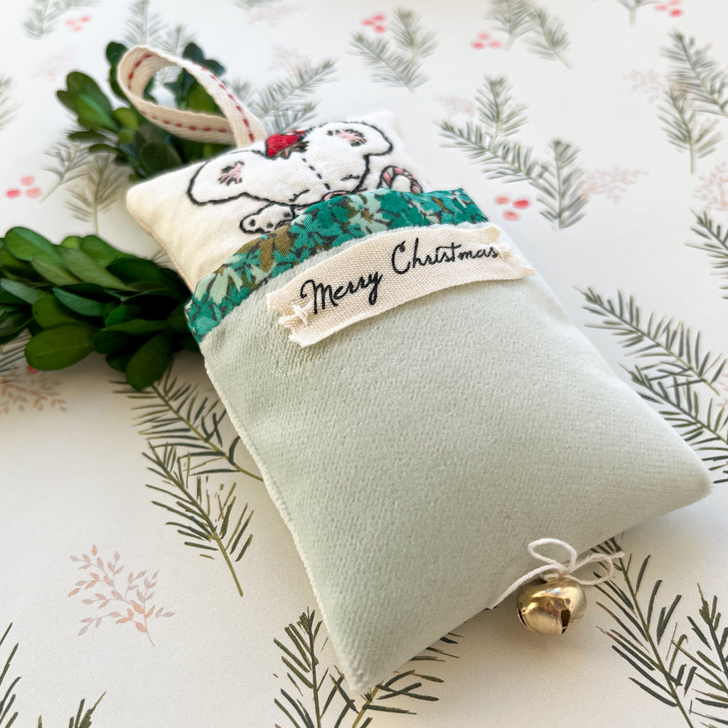 Not Even A Mouse Ornament | Accessory Kit