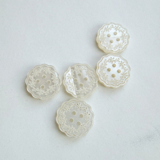 Petite Scalloped Flower Etched Buttons