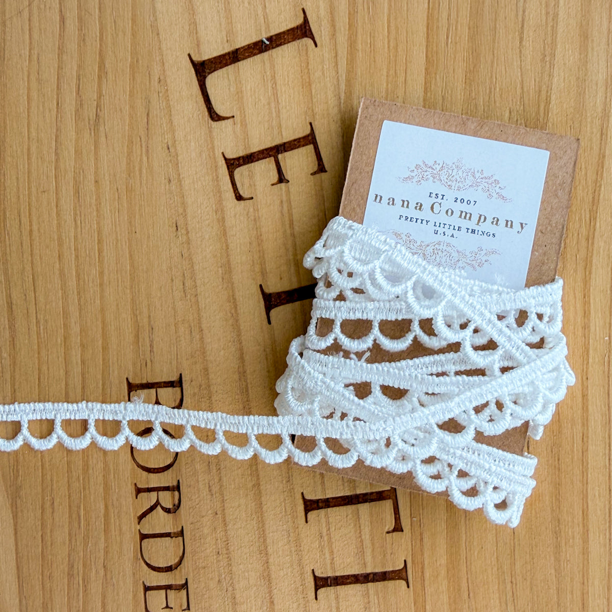 Petite Scalloped White Crochet Trim | One yard