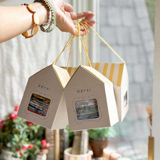 Scrap Lover’s Vintage Mix Pack | Medium Size Mix
