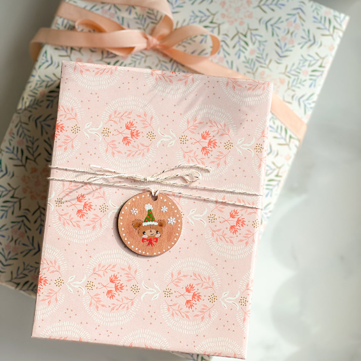 Sparkle Rose Holiday Christmas Bear Hand Painted Round Wood Tag Label Gift Topper Ornament No.5