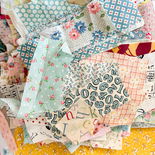 Super Surprise Scraps in a little Pink Box | Random Mix