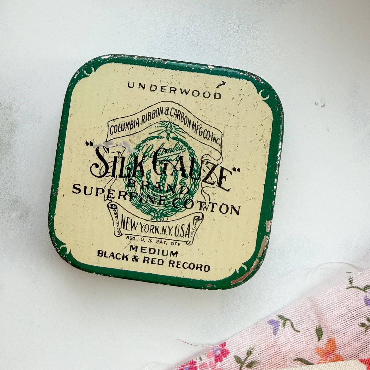 Underwood Silk Gauze Vintage Tin