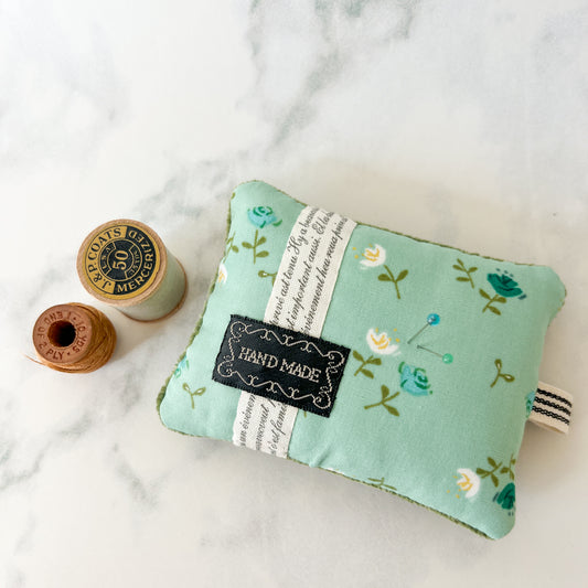 Velvet + Velvet pin cushion | No.9