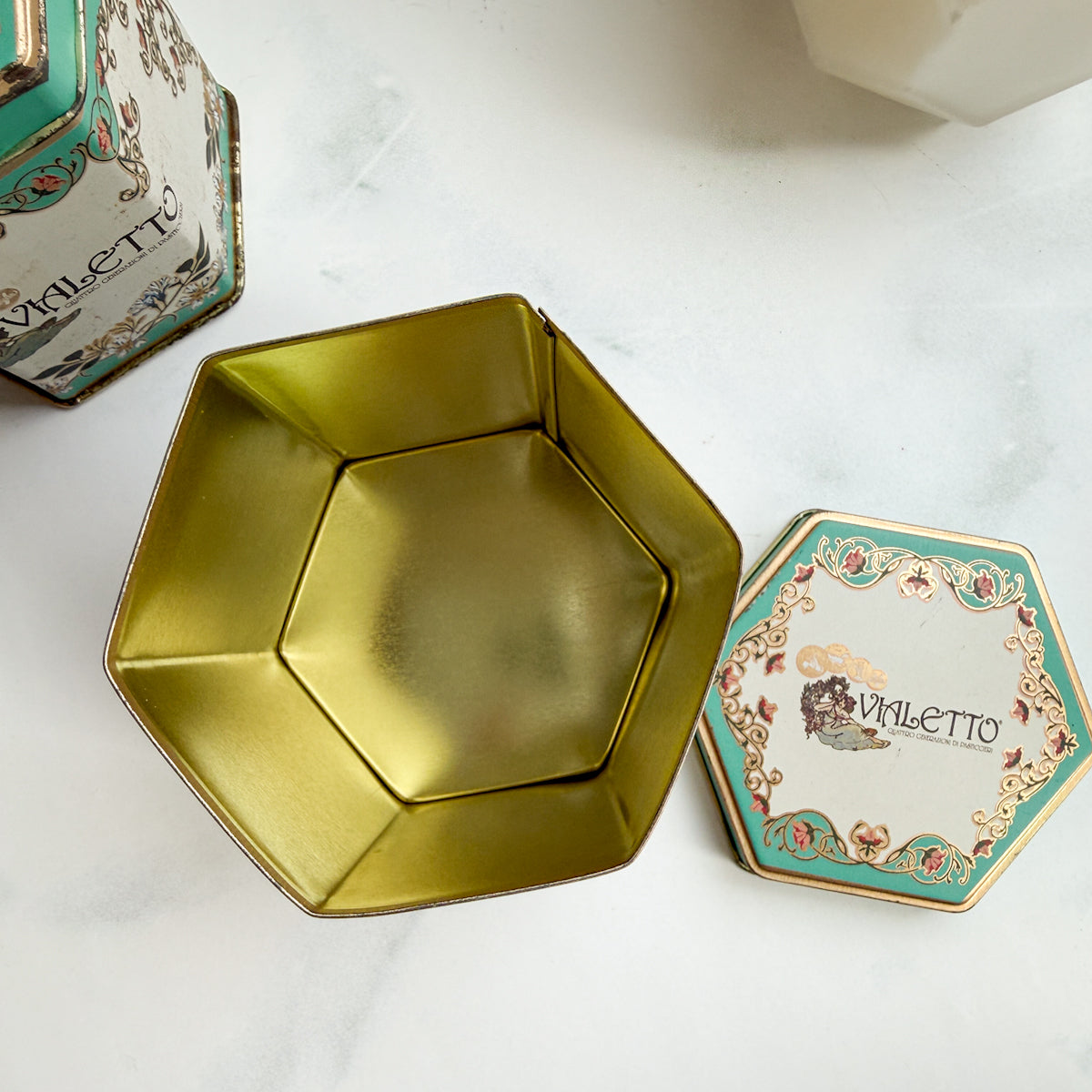 Vialetto Tin in Beautiful Condition and Design