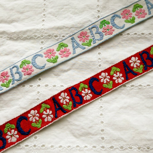Vintage ABC Floral Woven Jacquard Ribbon - nanaCompany