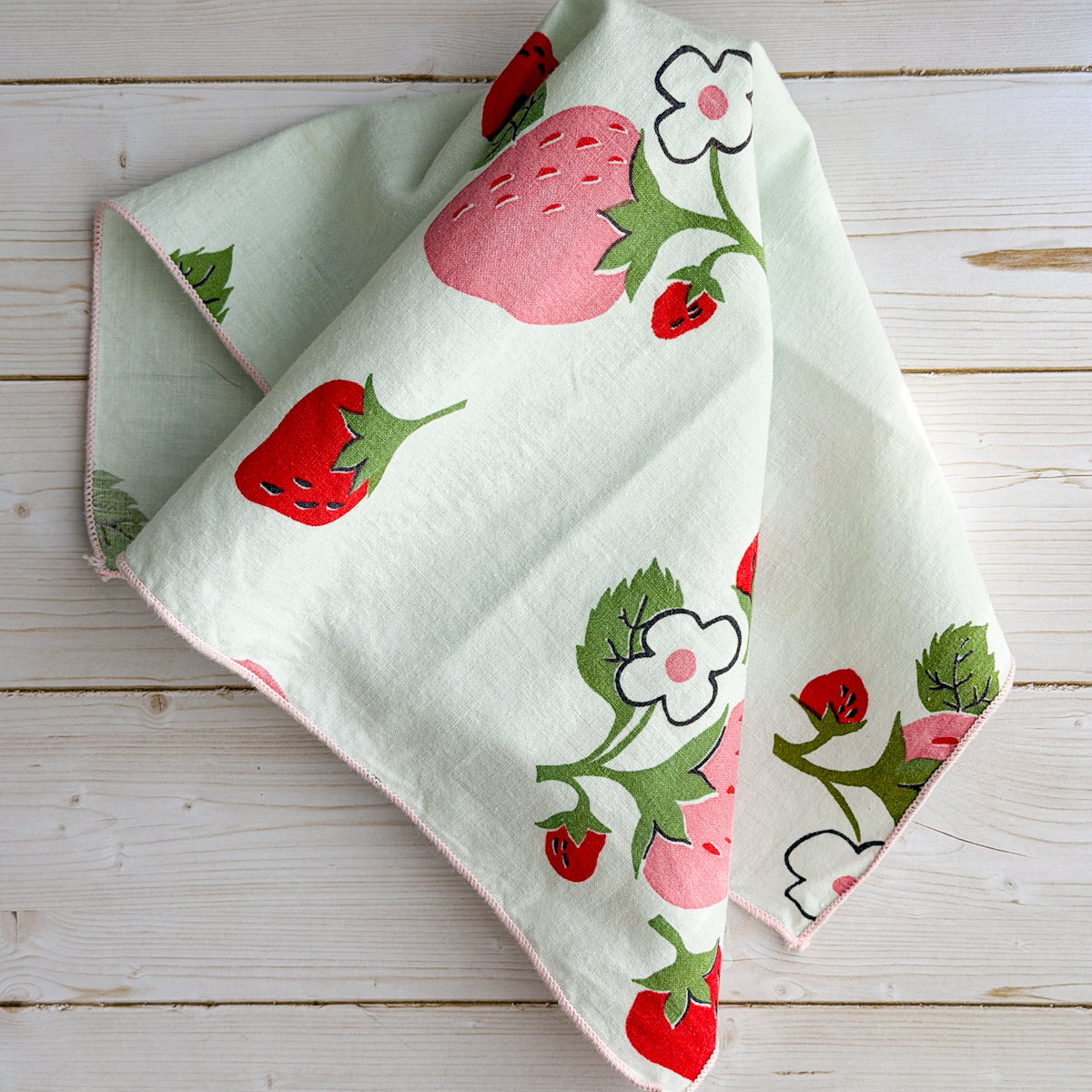 Vintage Cotton Napkin | Strawberries Pink & Red