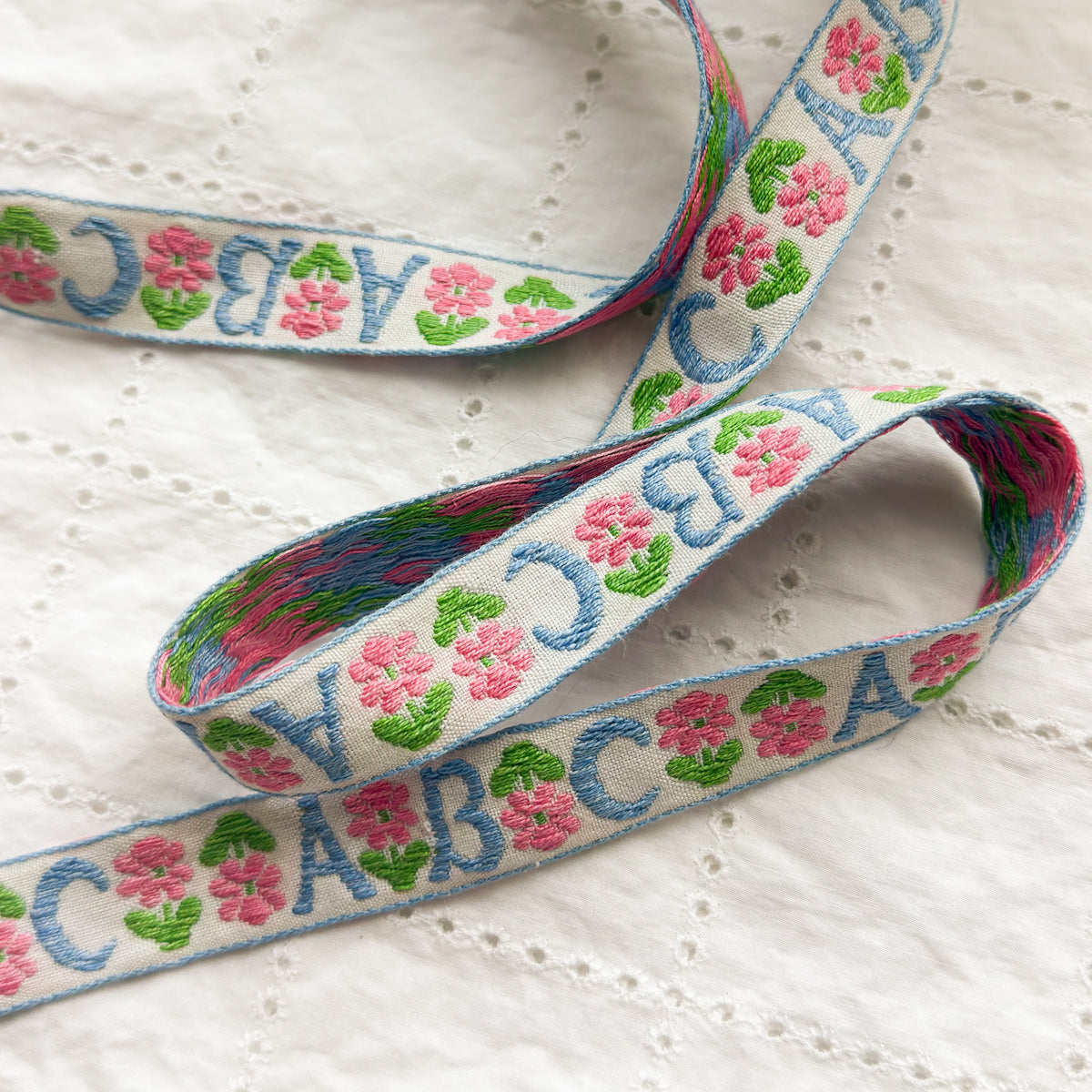 Vintage ABC Floral Woven Jacquard Ribbon - nanaCompany