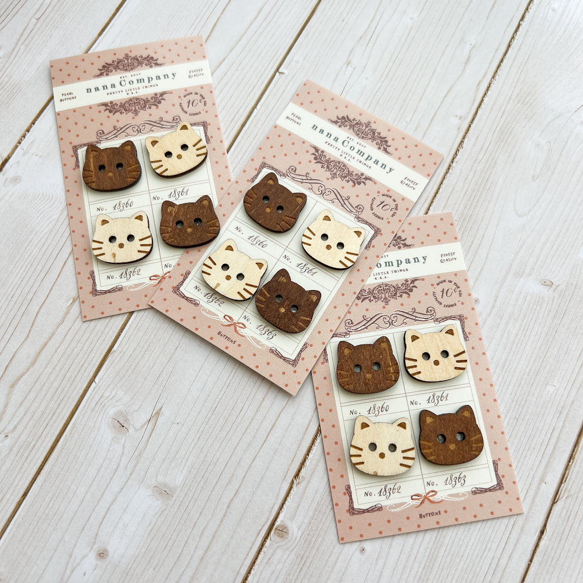 Whisker Cat Wood buttons | Two natural + Two brown
