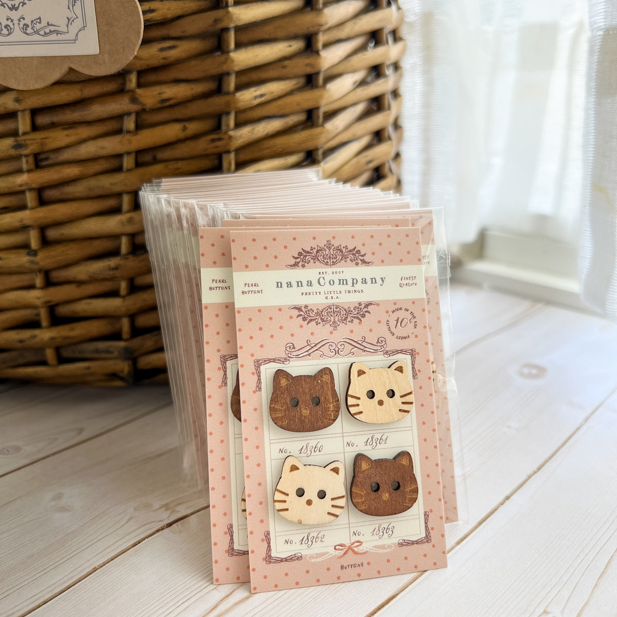 Whisker Cat Wood buttons | Two natural + Two brown