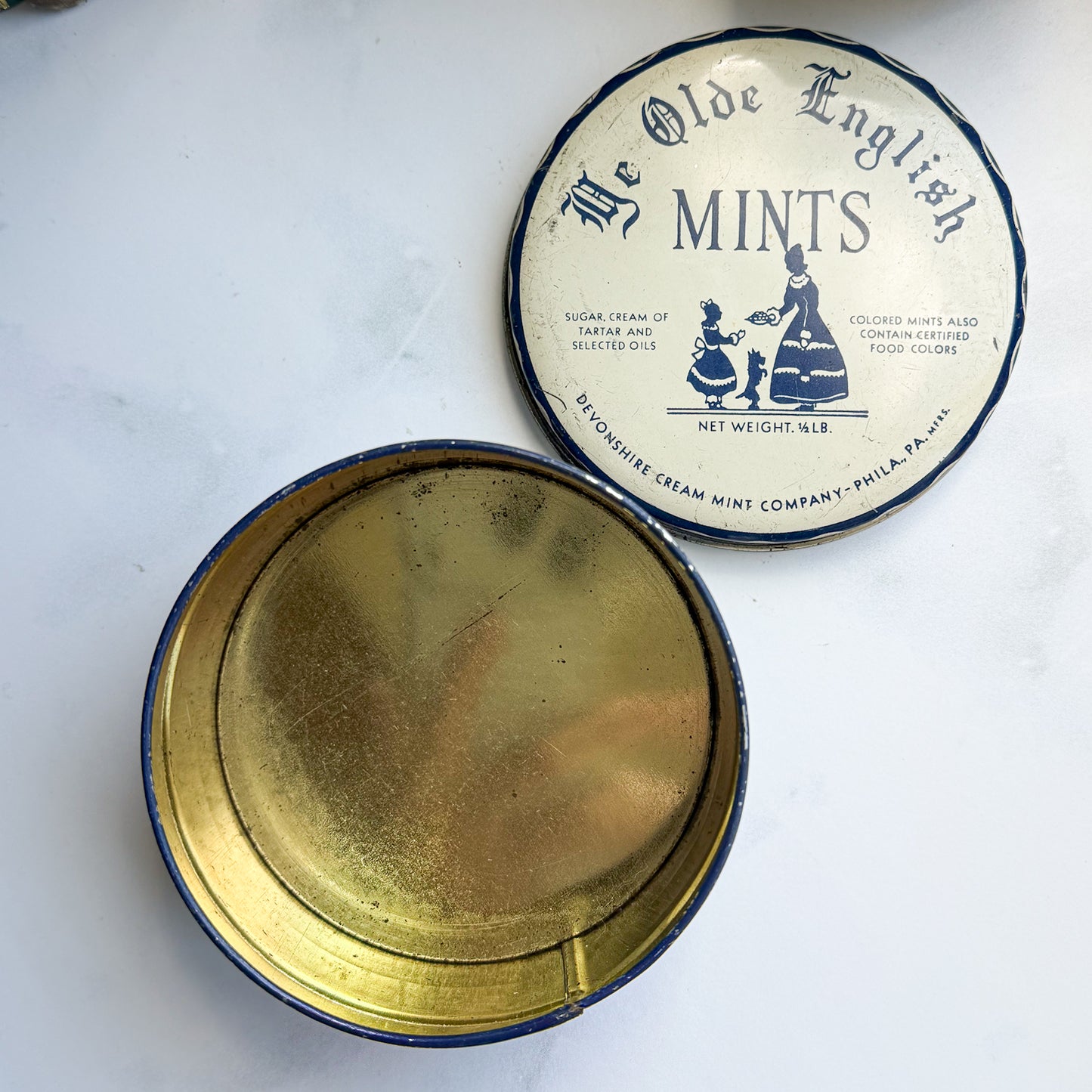 Ye Olde English MINTS Vintage Tin